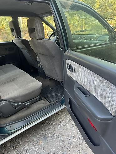 продаю бмв е 60: Mitsubishi Space Wagon: 1996 г., 2 л, Механика, Бензин, Минивэн — 8