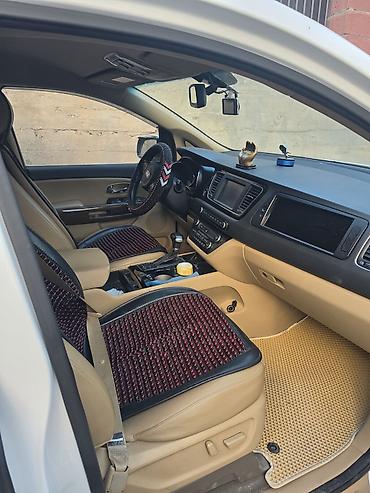 машина на час: Kia Carnival: 2019 г., 2.2 л, Автомат, Дизель, Минивэн — 4