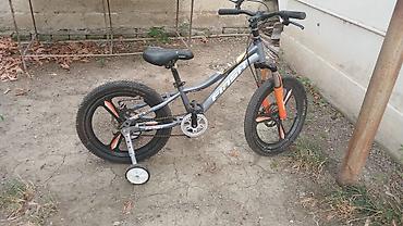 matorlu velosibed: 1 ci velosiped( 24 lükdü rəng qara yaşıl velo strim malıdı tək problem — 3
