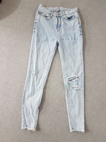 Women's Clothing: Jeans