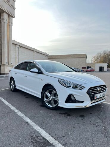 Hyundai: Hyundai Sonata: 2018 г., 2 л, Типтроник, Газ, Седан