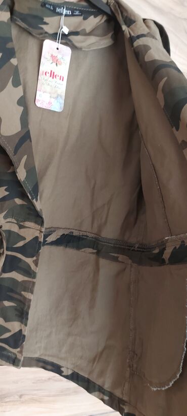 Kurtkalar: M razmer.şalvarida var.destdir.tek penceyi satilir.geynilmeyib — 7