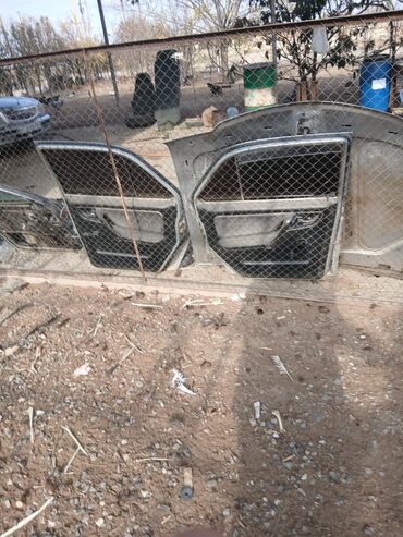 Digər avtomobil ehtiyat hissələri: VAZ üçün ehtiyat hissələri və kuzov detalları - Gümüş rəngli ön və — 8