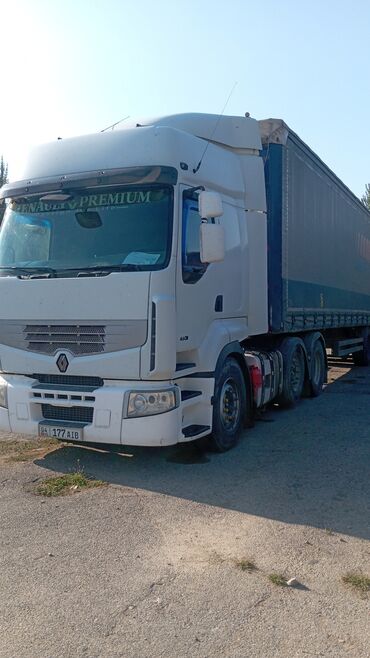 митсубиси спайк стар: Сүйрөгүч, Renault, 2013 г., Парда
