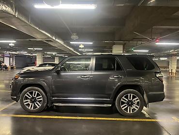 вместе дешевле: Toyota 4Runner: 2020 г., Внедорожник — 3