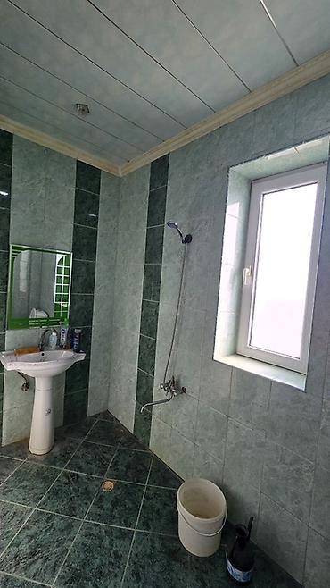Həyət evləri və villaların satışı: 2 mərtəbəli həyət evi - Tikili: daş divarlı, möhkəm konstruksiya; — 7