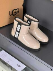 Čizme: Čizme, UGG, 41 — 4