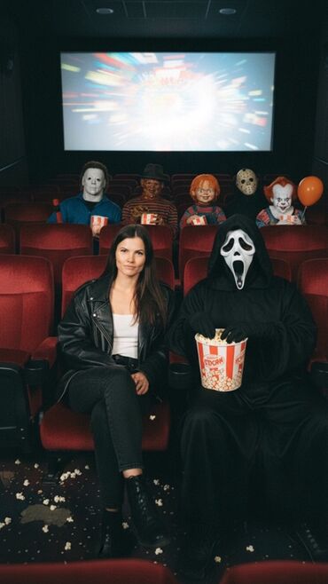 Графические дизайнеры: Графический дизайнер — 9