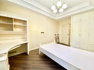 Продажа квартир: 3 комнаты, 125 м² — 2