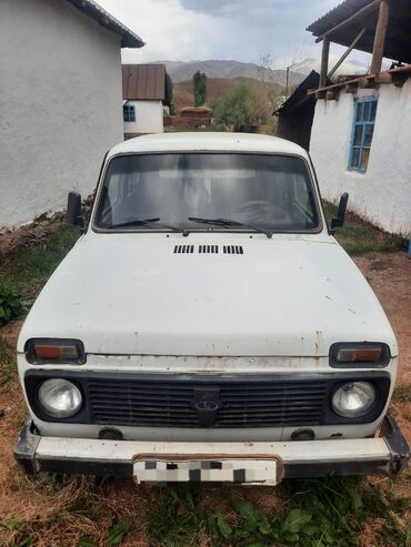 авто рф: ВАЗ (ЛАДА) 4x4 Niva: 2007 г., 1.7 л, Механика, Бензин, Хетчбек