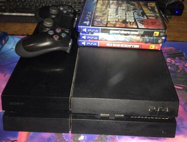 PS4 (Sony Playstation 4): Na prodaju ps4 sa jednim džojstikom i 3 igre