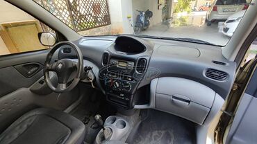 Toyota: Toyota Verso: 1.3 l. | 2002 έ. Πολυμορφικό — 9