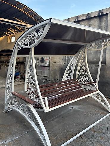 heyet mebeli: Yeni, Skamya-yelləncəl, Zontikli, Metal — 1