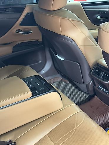 Lexus: Lexus ES: 2021 г., 2.5 л, Автомат, Гибрид, Седан — 8