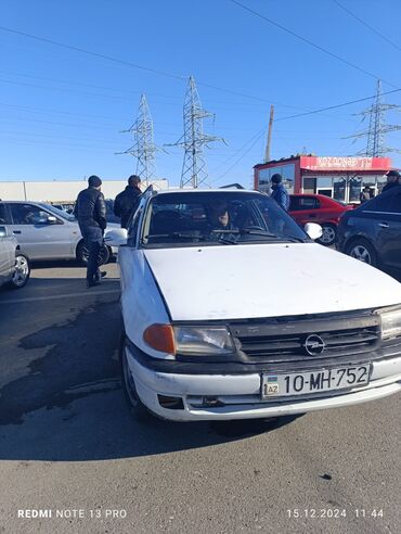 Opel: Opel Astra: 1.1 l | 1993 il 25869 km Hetçbek