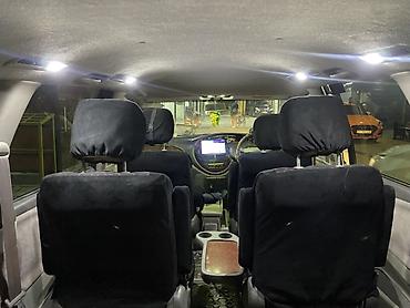 camri 55: Toyota Estima: 2002 г., 3 л, Автомат, Бензин, Минивэн — 9
