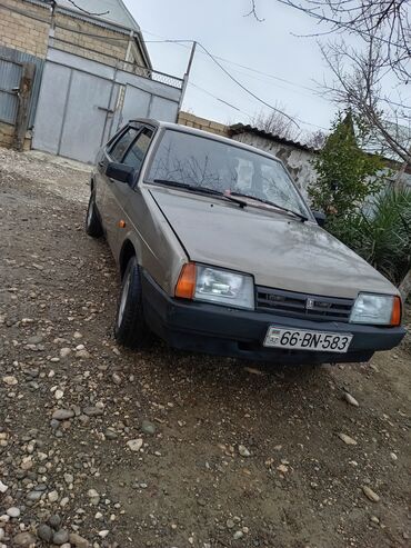 vaz 06: VAZ (LADA) 21099: 1.6 l | 2000 il 200 km Universal