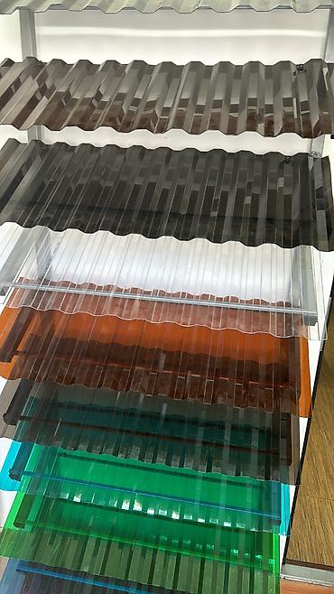 Поликарбонат: Профилированный монолитный поликарбонат 6 метров Разные цвета оптом — 4