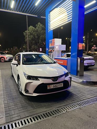sonata dn: Toyota Corolla: 2020 г., 1.8 л, Вариатор, Гибрид, Седан — 1
