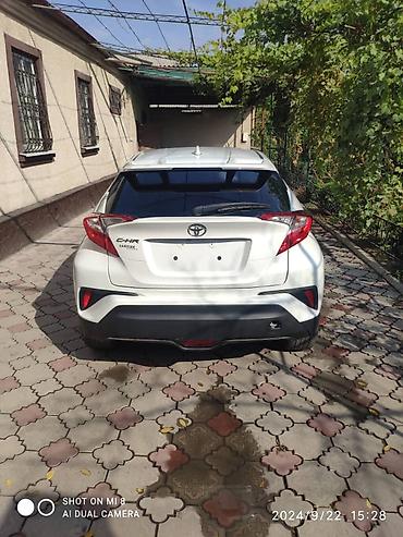 corolla 2016: Toyota C-HR: 2018 г., 2 л, Вариатор, Бензин, Кроссовер — 2
