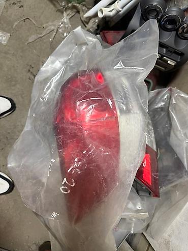 Стоп-сигналы: Комплект стоп-сигналов Toyota 2010 г., Б/у, Оригинал, Япония — 2