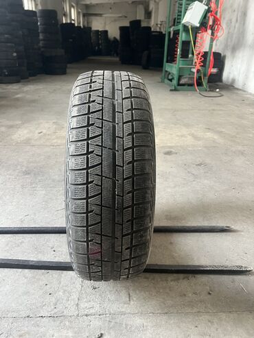 шины 35: Шины 215 / 65 / R 16, Зима, Б/у, Легковые, Япония, Bridgestone