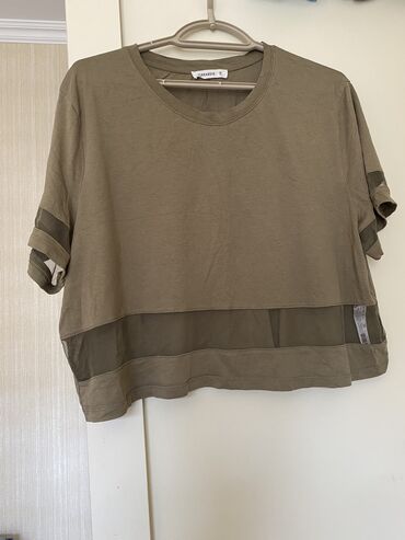 Futbolka və maykalar: Koftanın ölçülər 38-M. L-40 Bədənlərə uyğundu. Materalı əla təzə — 9