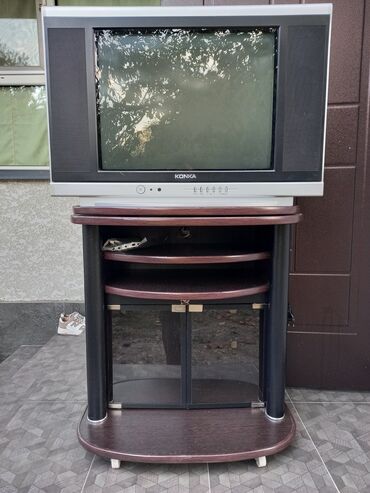 плоский телевизор бу: Телевизор Коника с тумбочкой