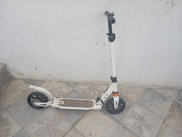 Digər nəqliyyat: Skuter samakat