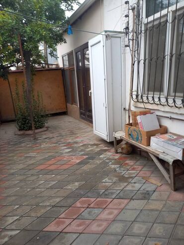 Uzunmüddətli kirayə evlər: 100 kv. m, 3 otaqlı — 2