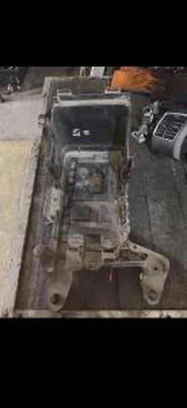 kamere za traktor: AUDI Q3 DELOVI NOSAC AKUMULATORA | Audi a1  a3 a4 a5 a6 a7 q3 a5 a7 — 2