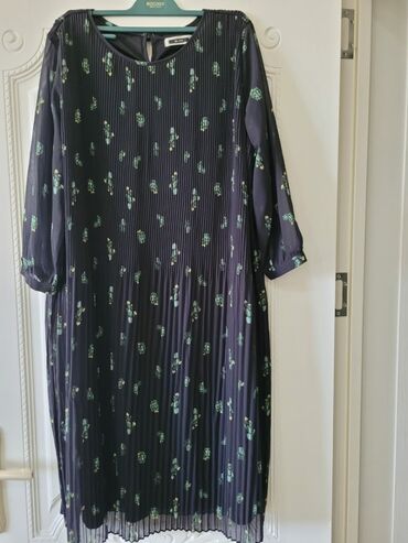 gupurlu donlar: Вечернее платье, Миди, 3XL (EU 46)