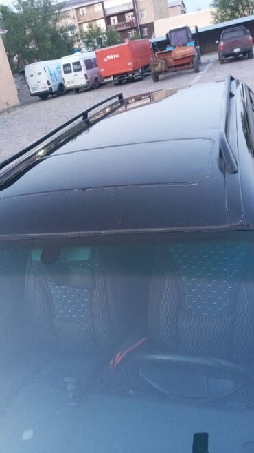 Volkswagen: Volkswagen Passat: 1992 г., 2 л, Механика, Бензин, Универсал — 6