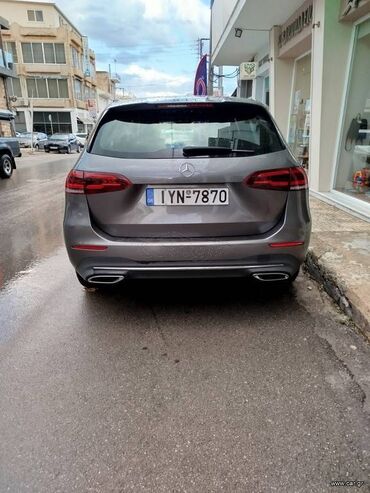 Mercedes-Benz: Mercedes-Benz B 180: 1.5 l. | 2019 έ. Χάτσμπακ