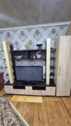 taxta ref: Düz TV altlığı, Polkalı, Laminat