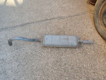 Auto delovi: Zadnji lonac Lada 7 Riva br.1. Polovno, ocuvano. Proizvodjac Proleter — 2