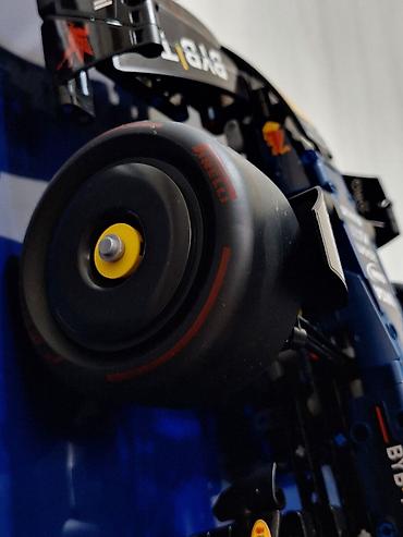 Игрушки: • Продаю Lego formula 1 Orcacle RED BULL RACING (реплика 1 в 1 )все — 3