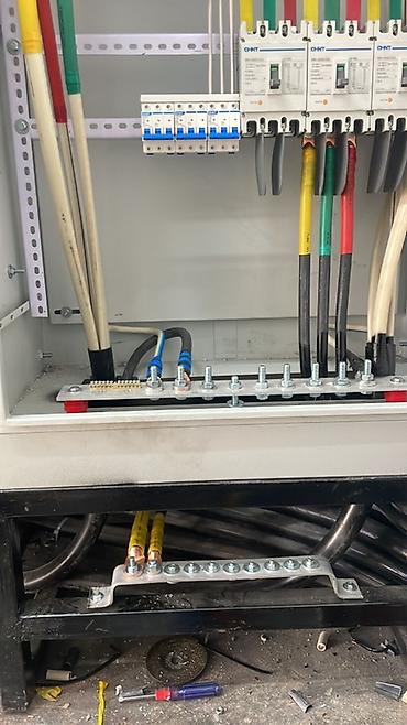 Электрические щиты: Электрический щит, CHINT, Трехфазные — 3