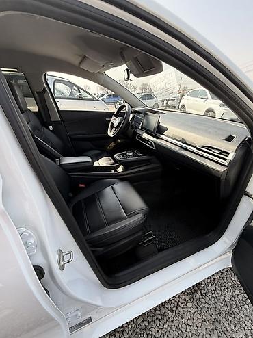 BYD: BYD E2: 2020 г., Автомат, Электромобиль, Кроссовер — 7