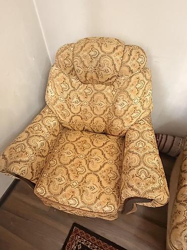 Прямые диваны: Прямой диван, Б/у — 3