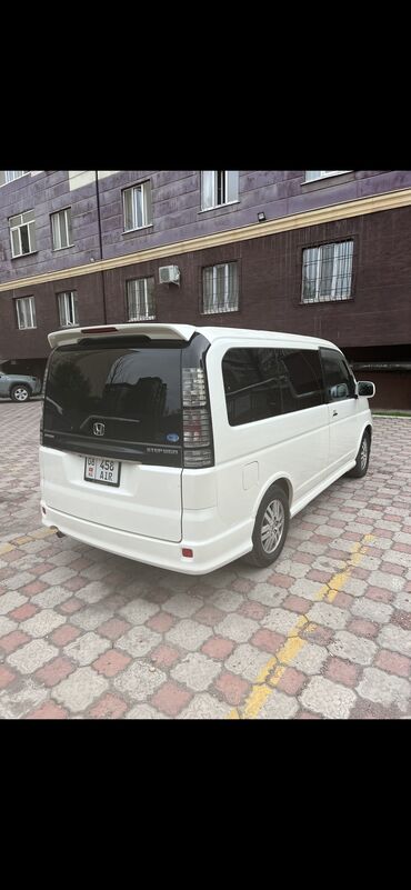 Honda: Honda Stepwgn: 2005 г., 2 л, Автомат, Бензин, Минивэн