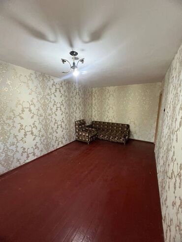 вулканизация прадаю: 2 комнаты, 44 м², 104 серия, 3 этаж