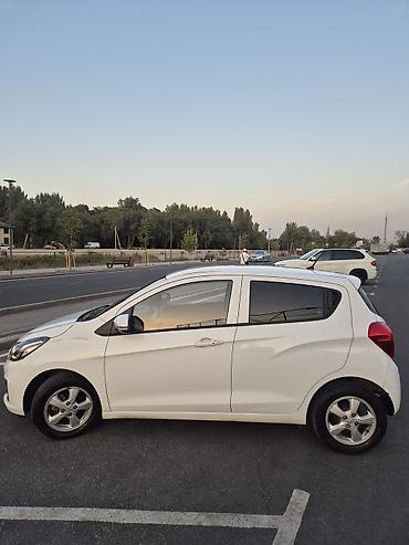 Унаа сатуу: Chevrolet Spark: 2020 г., 1 л, Вариатор, Бензин, Хетчбек — 5