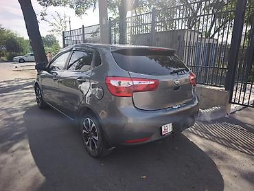kia rio 2010: Kia Rio: 2014 г., 1.6 л, Автомат, Бензин, Хэтчбэк — 4
