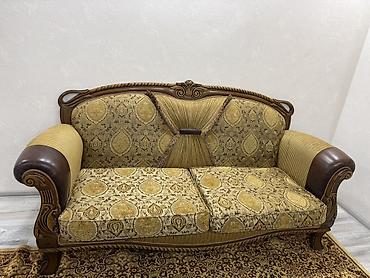 ustol ustul: İşlənmiş, Klassik divan, 2 kreslo, Divan, Jurnal masası, Bazasız, Açılmayan — 4