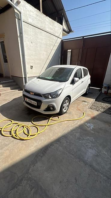 mers zaychik: Chevrolet Spark: 2017 г., 1 л, Автомат, Бензин, Хэтчбэк — 1
