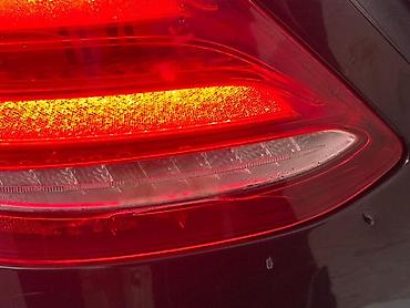 mersedes saat: Mercedes-Benz arxa sol LED stop feneri cat var tam islekdir - — 1