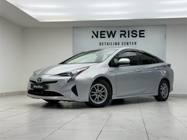 Toyota: Toyota Prius: 2018 г., 1.8 л, Вариатор, Гибрид, Хэтчбэк