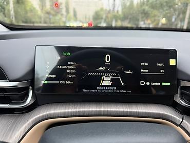 GAC: Версия электро 650 км Белый на песочном Комплектация “Advanced — 10