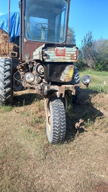 belarus traktor 82: Traktor Belarus (MTZ) T 28, 1991 il, 188 at gücü, motor 0.6 l, İşlənmiş